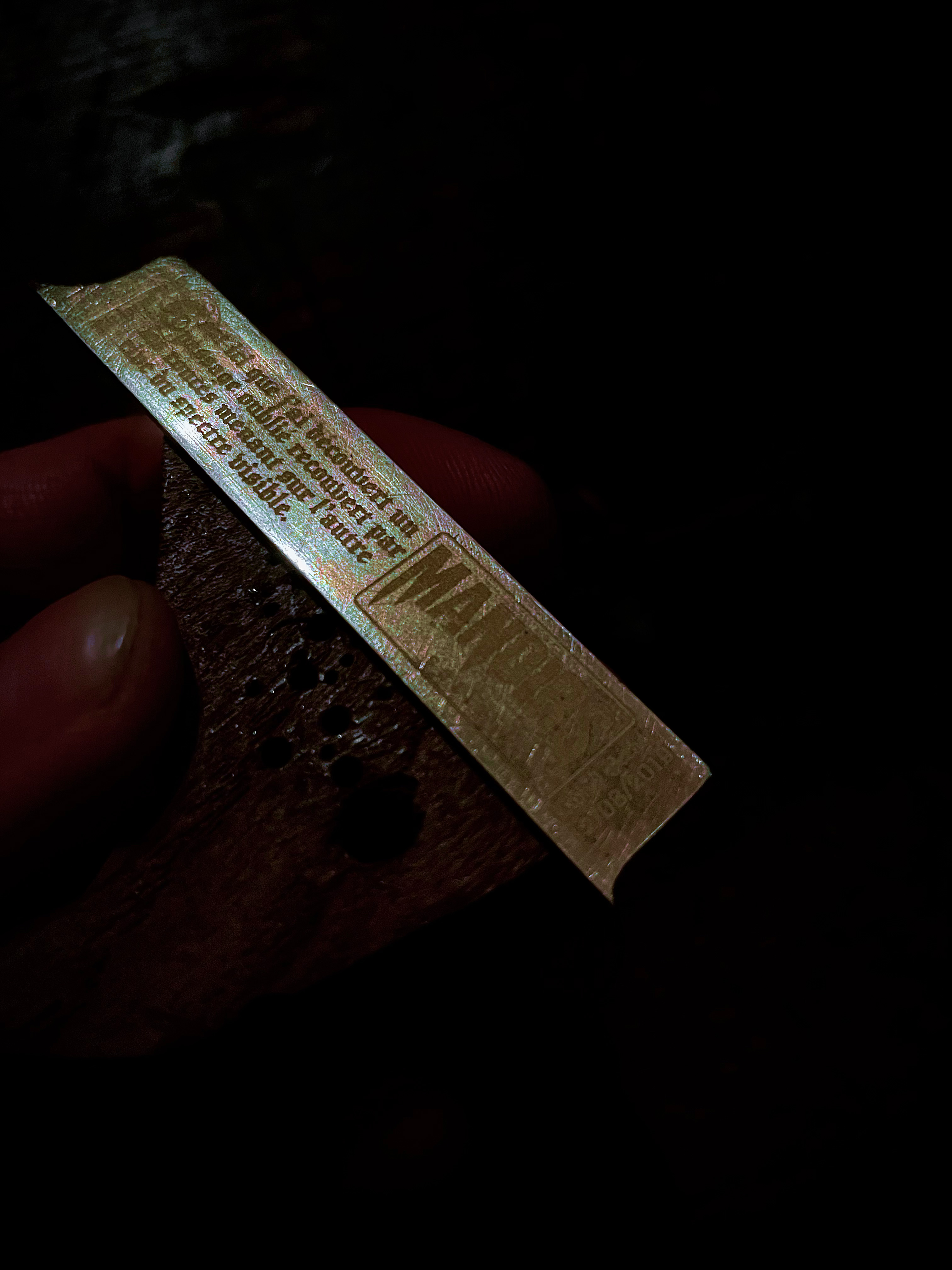 Gravure laser — Univers Manoirs, Lionel Perbet